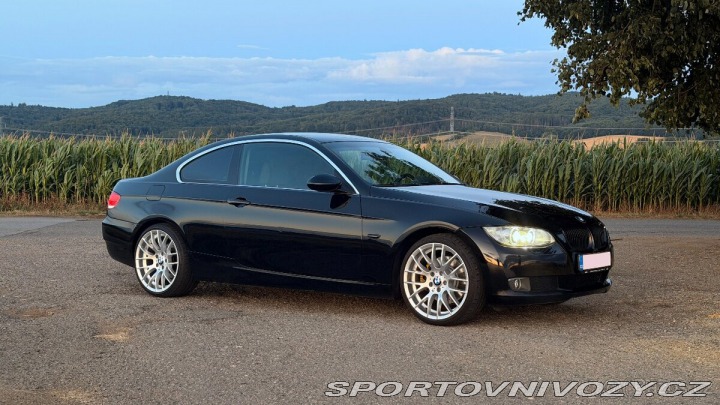 BMW 3 325i Coupé 2008