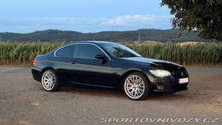 BMW 3 325i Coupé 2008