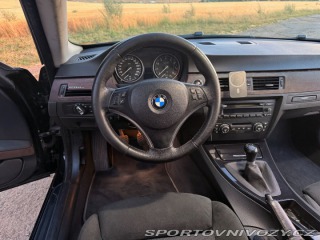 BMW 3 325i Coupé 2008