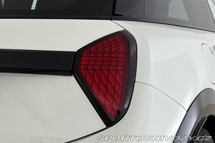 Mini Cooper 3dvéř. John Cooper Works 2026
