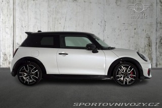 Mini Cooper 3dvéř. John Cooper Works 2026