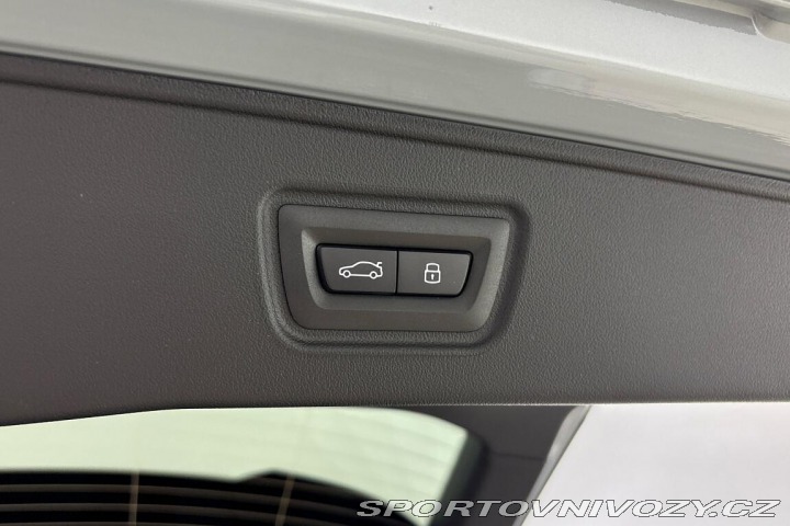BMW i5 xDrive40 Touring 2026