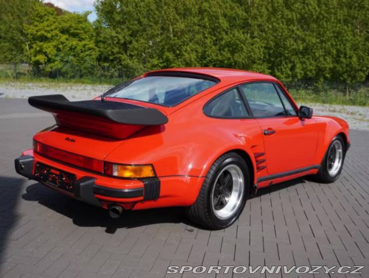 Porsche 911 (911) Turbo Coupe 1987