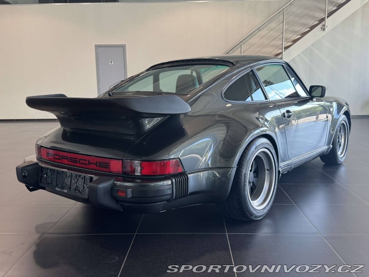 Porsche 911 Carrera WTL 1986