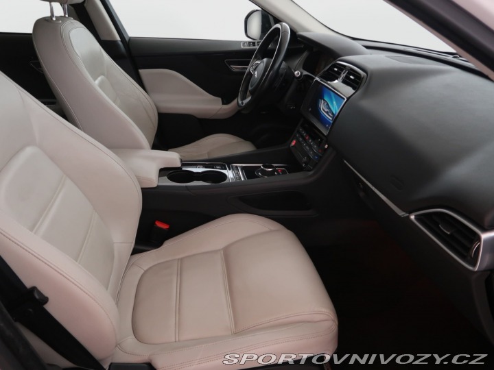 Jaguar F-Pace 30d AWD 2017