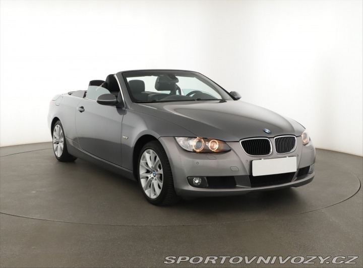 BMW 3 330 i 2007