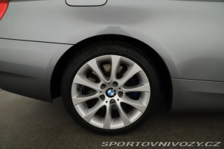 BMW 3 330 i 2007