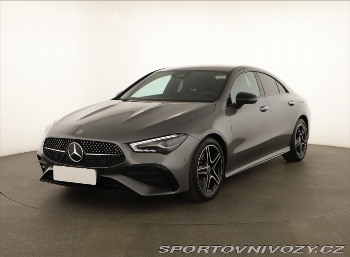 Mercedes-Benz CLA AMG Paket 200 d 2024