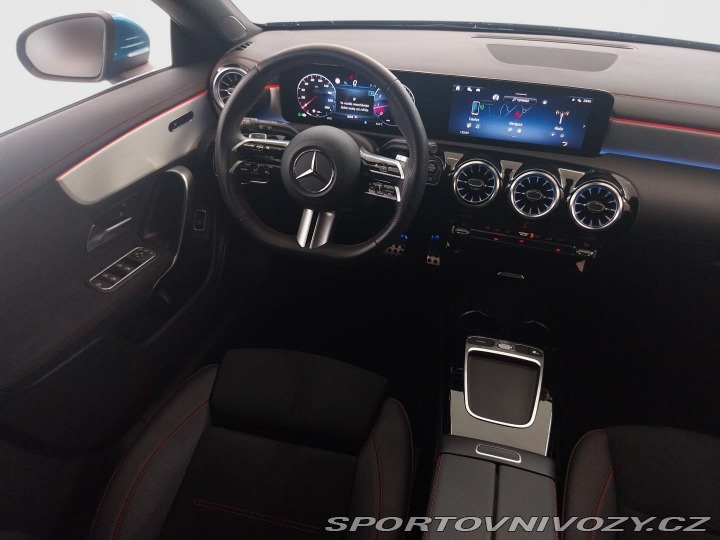 Mercedes-Benz CLA AMG Paket 180 2024