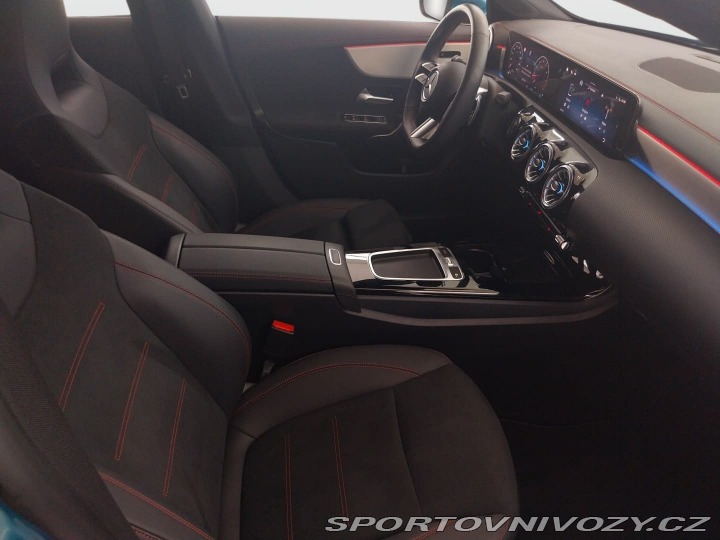 Mercedes-Benz CLA AMG Paket 180 2024