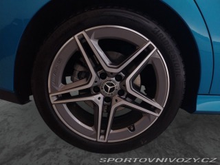 Mercedes-Benz CLA AMG Paket 180 2024