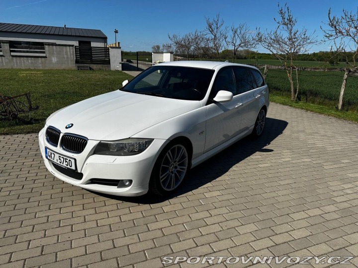BMW 3 3,0 330d LCI 180kW e91 2011