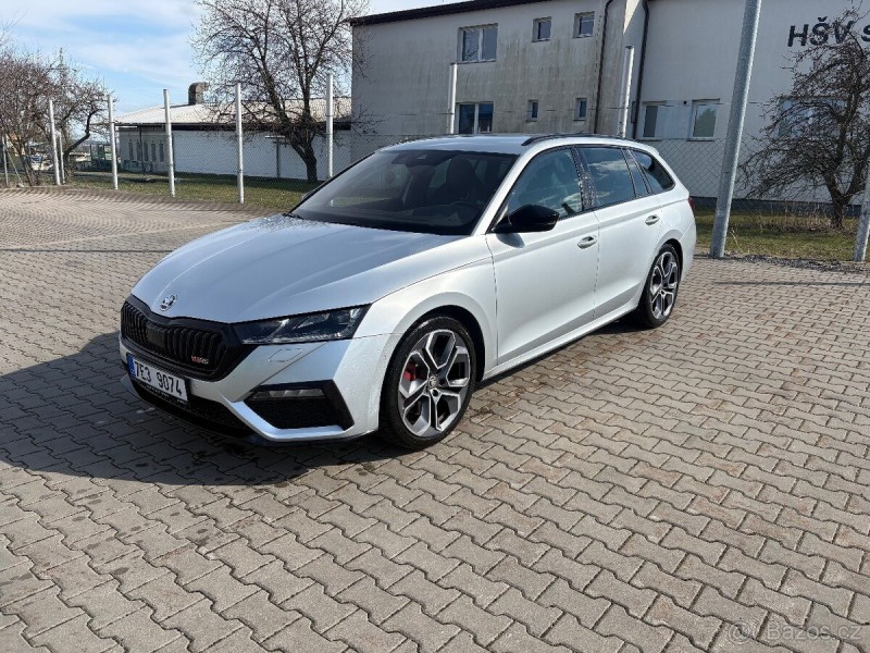 Škoda Ostatní modely Octavia 2,0 RS TSI DSG 2024 49t