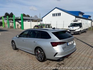 Škoda Ostatní modely Octavia 2,0 RS TSI DSG 2024 49t 2024