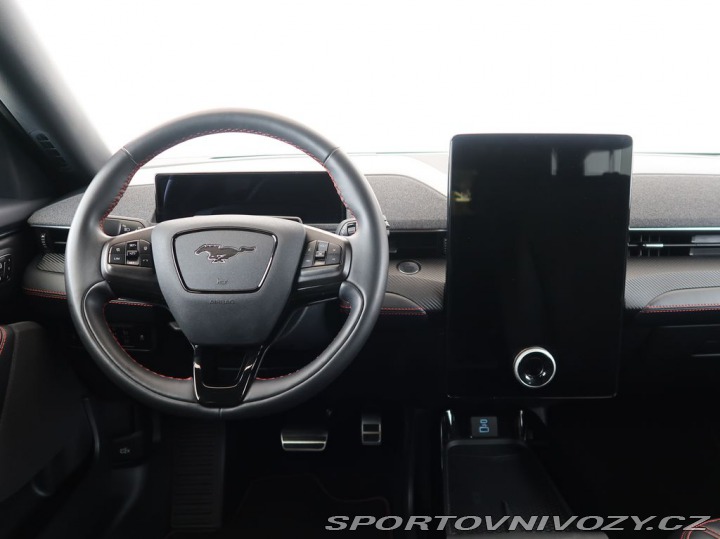 Ford Mustang Mach-E Premium,98,7kWh,RW 2023