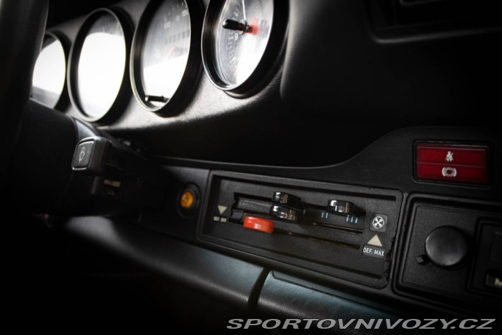 Porsche 911 Coupé 1977 / FINANCOVANI 1977