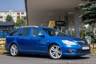 Škoda Octavia RS Combi  2.0 TDI RS DSG / 1 2012