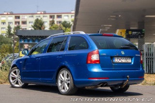 Škoda Octavia RS Combi  2.0 TDI RS DSG / 1 2012