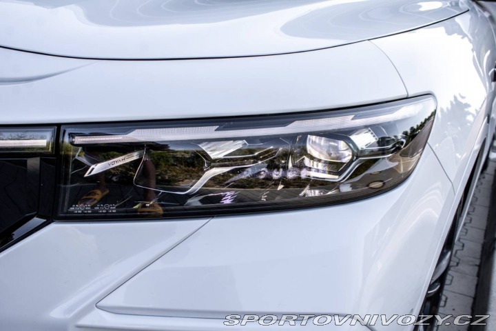 Ostatní značky Ostatní modely Voyah Free  REV 318 PHEV 360kW / AJ 2025