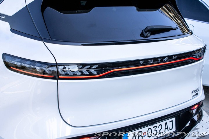 Ostatní značky Ostatní modely Voyah Free  REV 318 PHEV 360kW / AJ 2025