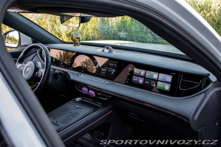 Ostatní značky Ostatní modely Voyah Free  REV 318 PHEV 360kW / AJ 2025