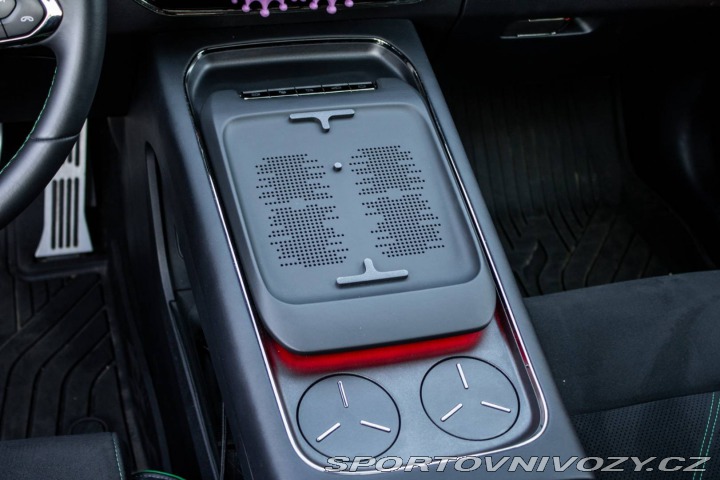 Ostatní značky Ostatní modely Voyah Free  REV 318 PHEV 360kW / AJ 2025