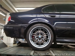 BMW M5 E39 M5 2001