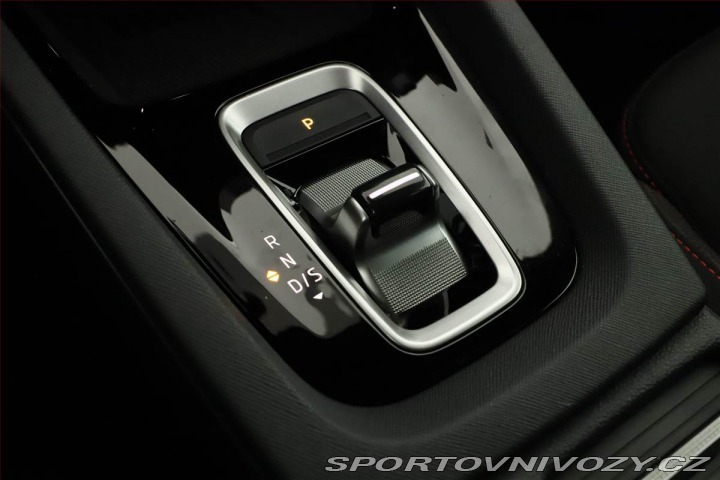 Škoda Octavia RS RS 2.0 TSI, RS, Matrix FU 2025