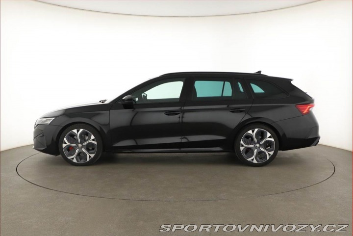 Škoda Octavia RS RS 2.0 TSI, RS, Matrix FU 2025