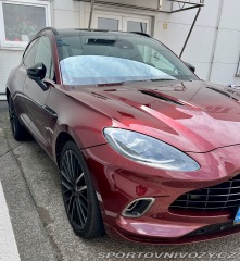 Aston Martin DBX 2021