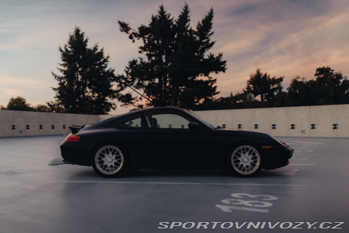 Porsche 911 996 manuál 1999