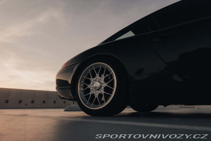 Porsche 911 996 manuál 1999
