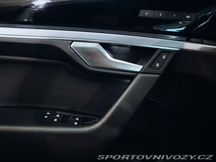 Volkswagen Ostatní modely Touareg 3.0TDI V6 R-line 210 kW 2018