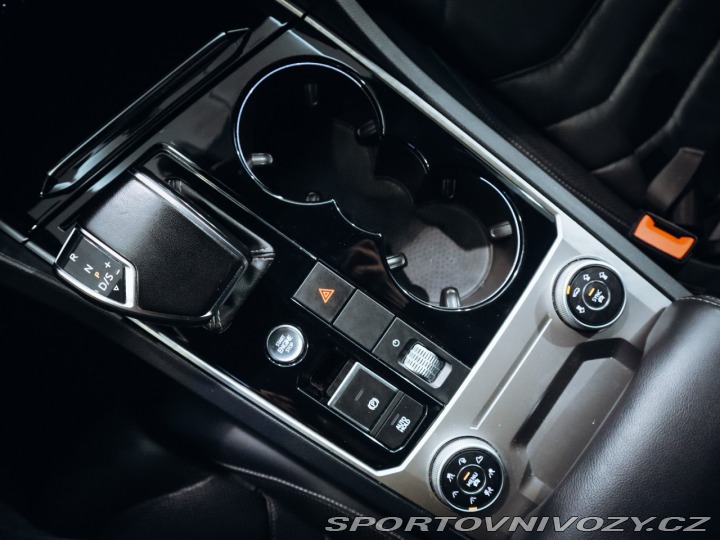 Volkswagen Ostatní modely Touareg 3.0TDI V6 R-line 210 kW 2018