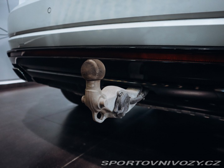 Volkswagen Ostatní modely Touareg 3.0TDI V6 R-line 210 kW 2018