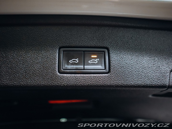 Volkswagen Ostatní modely Touareg 3.0TDI V6 R-line 210 kW 2018