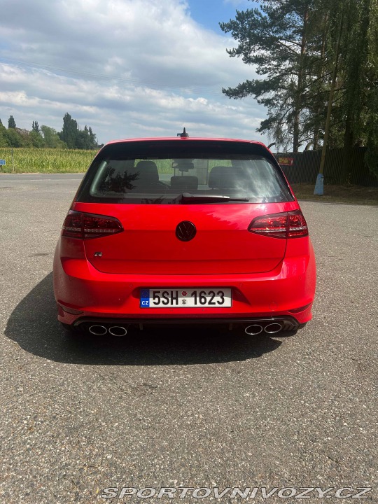 Volkswagen Golf 7 R 2016