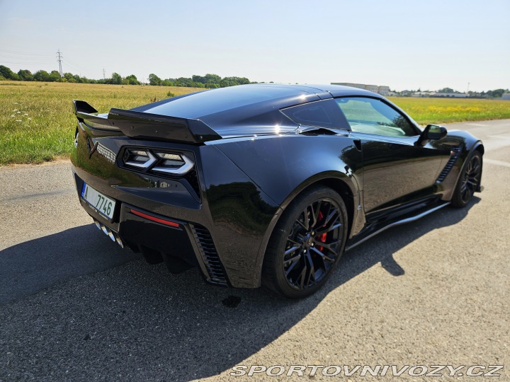 Chevrolet Corvette C7 Z06 3LZ 6.2L EU manuál 2017