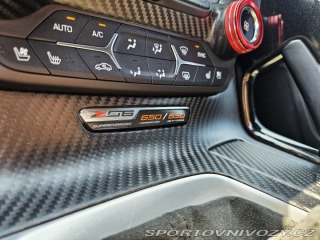 Chevrolet Corvette C7 Z06 3LZ 6.2L EU manuál 2017