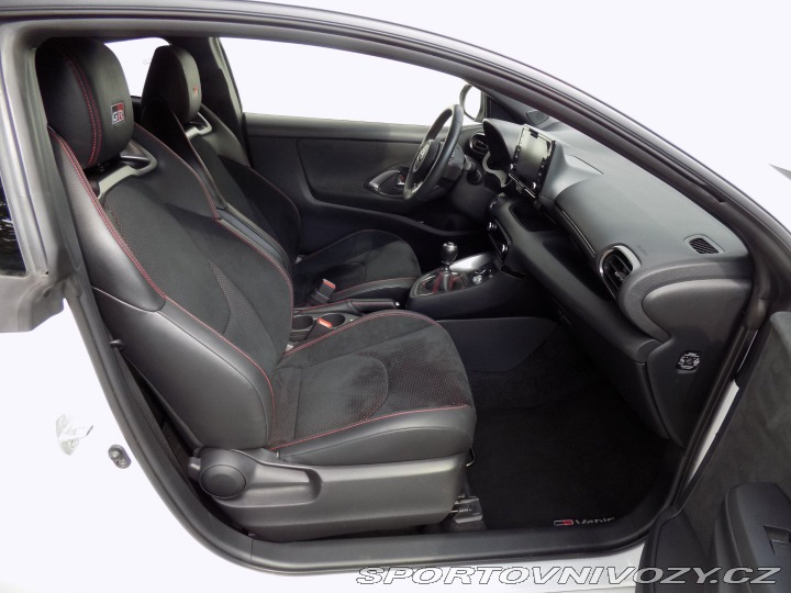 Toyota Yaris GR 1.6i/16V/FOUR/AWD/LED/ 2020