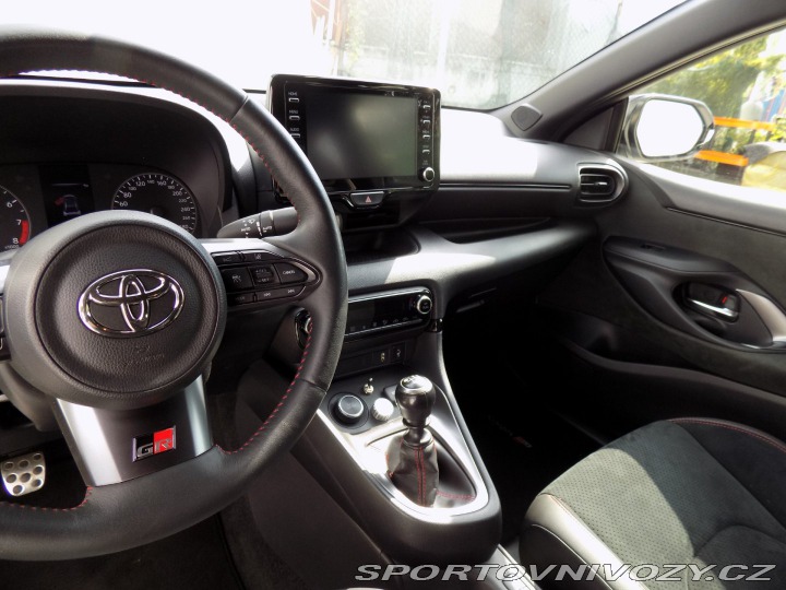 Toyota Yaris GR 1.6i/16V/FOUR/AWD/LED/ 2020