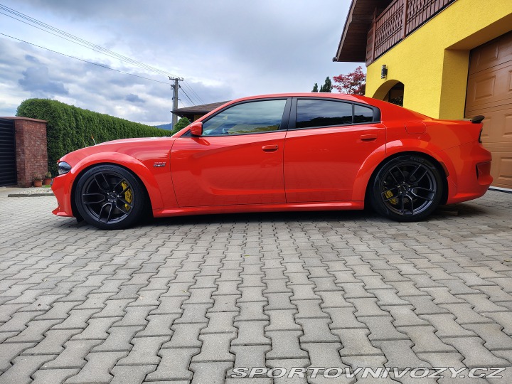 Dodge Charger 2020