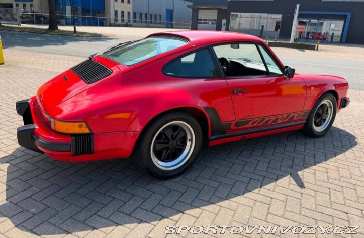 Porsche 911 Carrera 1986