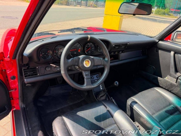 Porsche 911 Carrera 1986