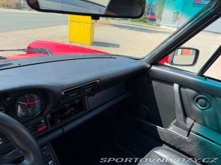Porsche 911 Carrera 1986