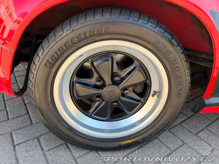 Porsche 911 Carrera 1986
