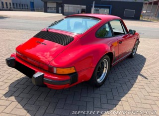 Porsche 911 Carrera 1986