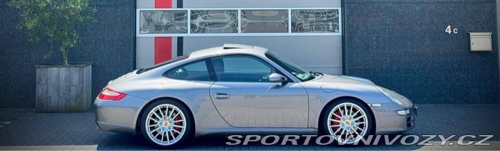 Porsche 911 3.8 Carrera S 2005
