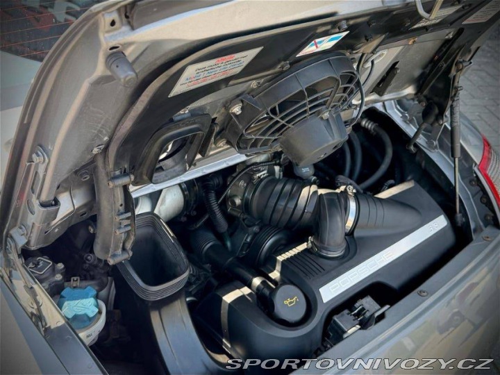 Porsche 911 3.8 Carrera S 2005