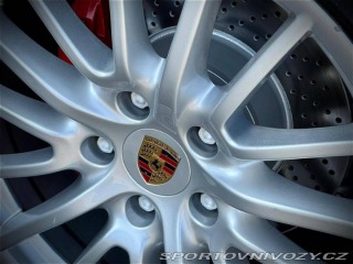 Porsche 911 3.8 Carrera S 2005